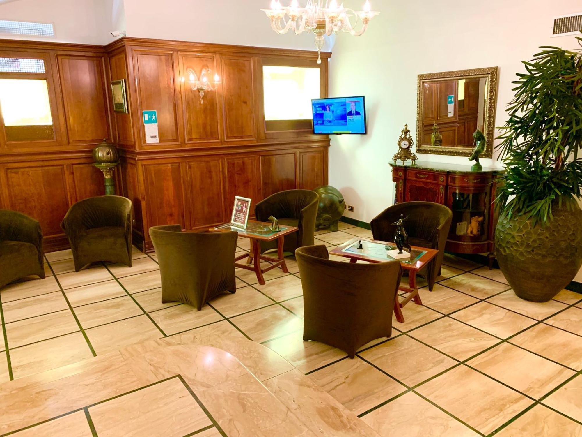 Hotel Regina Margherita — Photos 2